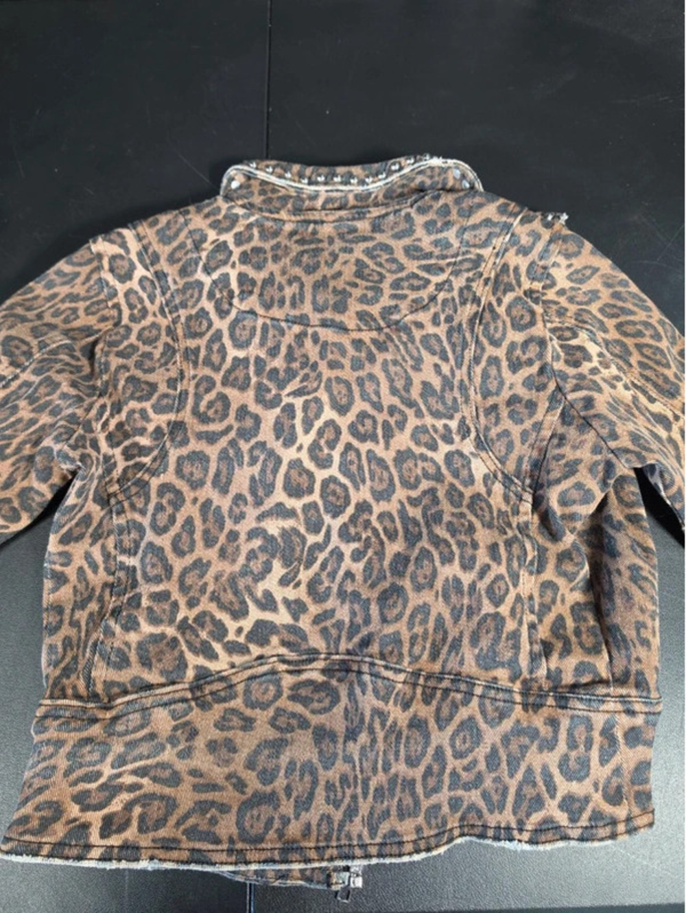 Jean jacket - Picture 10 of 10